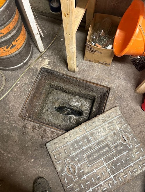 Greenhithe Commercial Space Overcomes Severe Drain Blockage